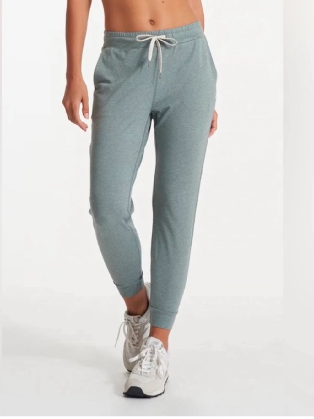 Vuori Women’s Performance Jogger - Seafoam
